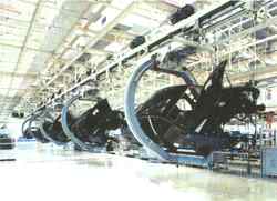 Abbildung einer Fertigungsstra&szlig;e f&uuml;r Autos