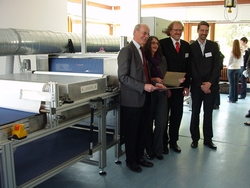 Einmalige innovative Reinigungstechnik rettet Sch&auml;tze der Archive und Bibliotheken