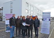 Fraunhofer Anwendungszentrum f&uuml;r Plasma und Photonik zieht in die neuen R&auml;ume gegen&uuml;b