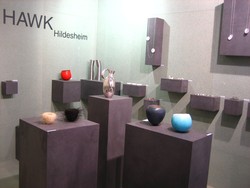 Messestand der HAWK auf der Inhorgenta